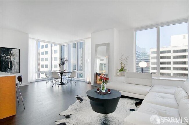 Millennium Tower photo 5