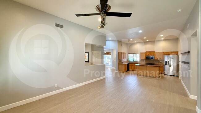 271 W Brooks St Gilbert, AZ 85233 photo 5