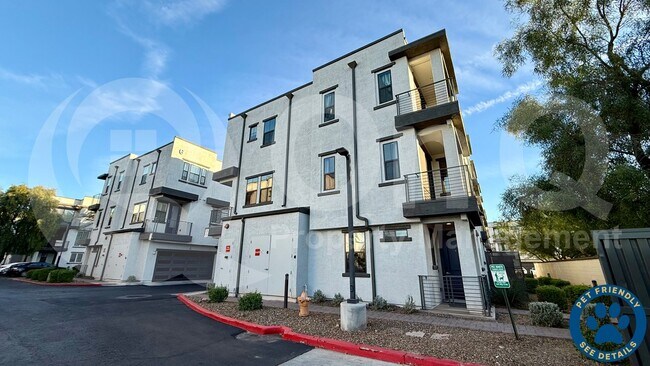 2090 S Dorsey Ln Tempe, AZ 85282