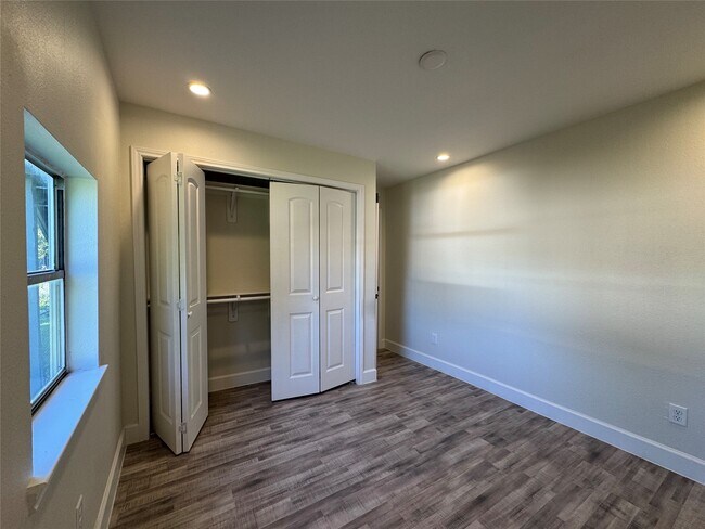 7212 Corpus Christi Street, Houston, TX 77020 photo 3