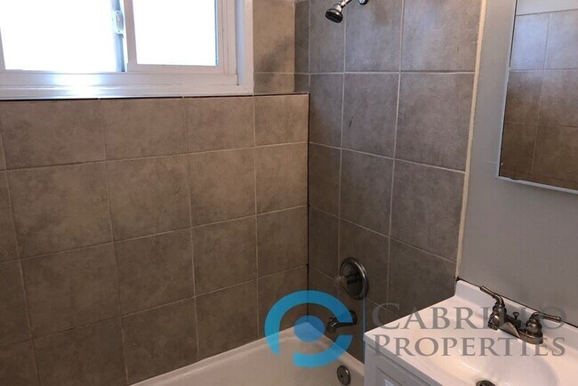 519 Pitta St San Diego, CA 92114 photo 3