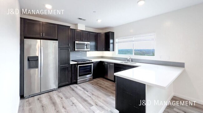 1134 Fresno St San Diego, CA 92110 photo 5