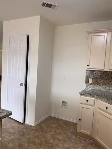 1861 Sheffield Place, Fort Worth, TX 76112 photo 5