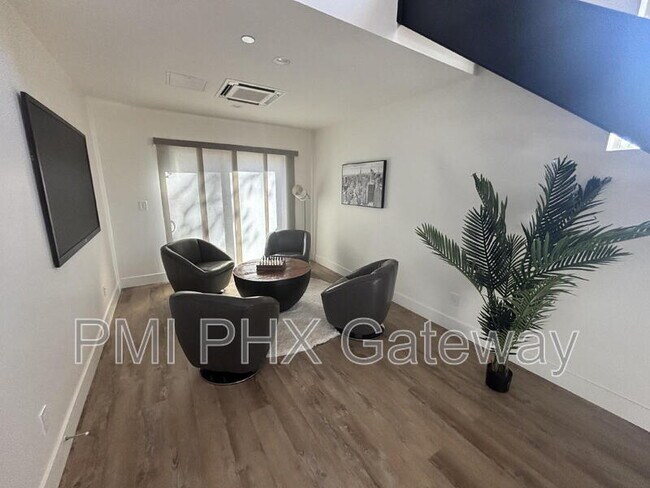 430 W 7th St Tempe, AZ 85281 photo 5