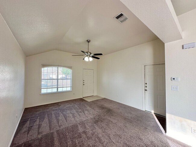 5007 John David Dr Killeen, TX 76549 photo 4