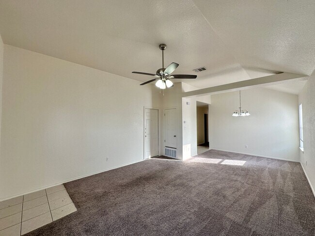 5007 John David Dr Killeen, TX 76549 photo 3