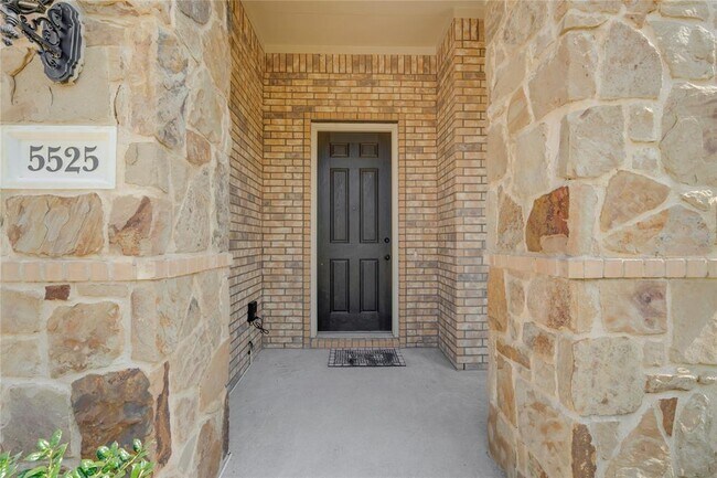 5525 Ivyridge Lane, Mckinney, TX 75071 photo 3
