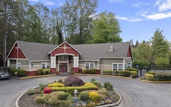 1Bd/1Ba Kenmore Condo photo 4