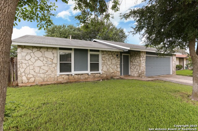 5146 Tom Stafford Dr San Antonio, TX 78219 photo 3
