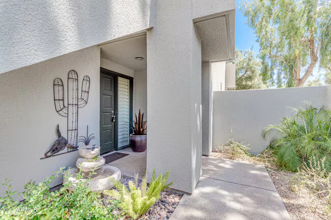 7700 E Gainey Ranch Rd Scottsdale, AZ 85258 photo 2