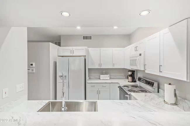 7700 E Gainey Ranch Rd Scottsdale, AZ 85258 photo 5