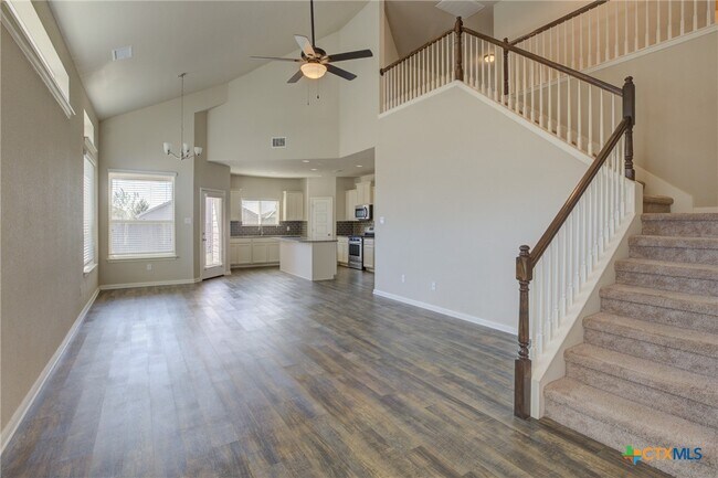 443 Agave Flats Dr New Braunfels, TX 78130 photo 3