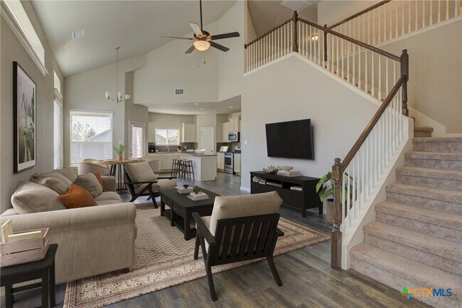 443 Agave Flats Dr New Braunfels, TX 78130 photo 2