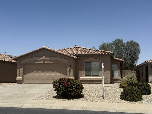 3 BEDROOM, 2 BATH HOME IN RANCHO EL DORADO photo 2