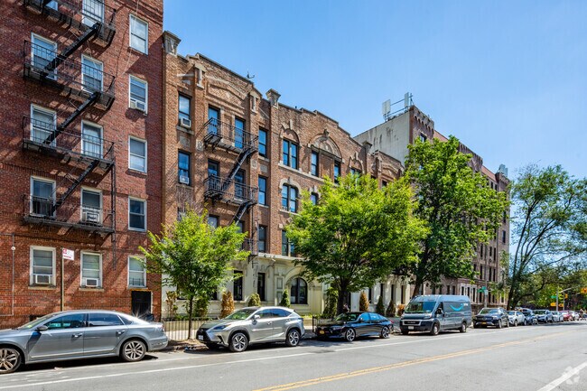 2107 Bedford Ave Brooklyn, NY 11226 photo 4