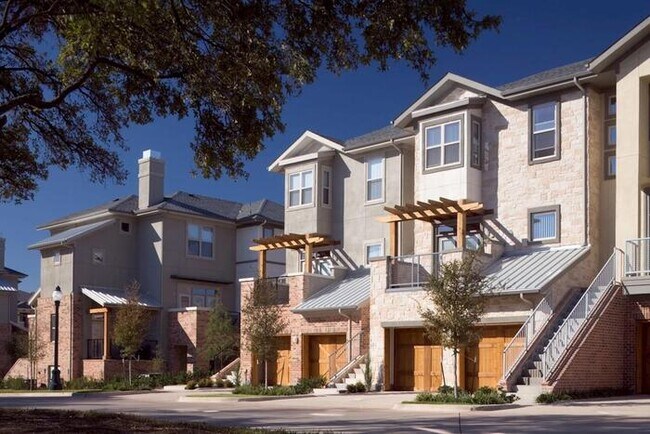 5864 Stag's Leap Dr The Colony, TX 75056 photo 2