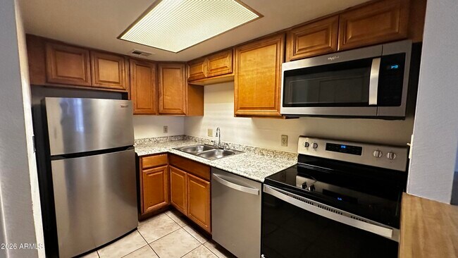 700 W University Dr Tempe, AZ 85281 photo 5