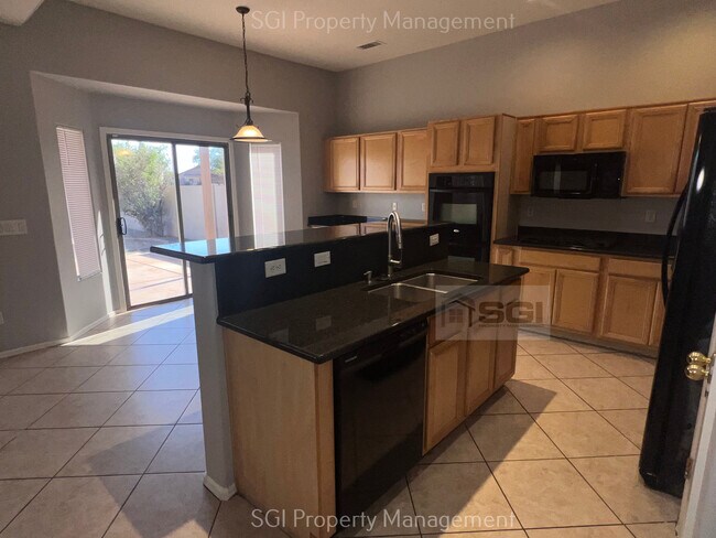 5415 W Pecan Rd Phoenix, AZ 85339 photo 4
