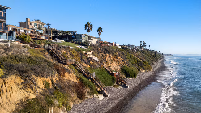 1680 Neptune Ave Encinitas, CA 92024 photo 4