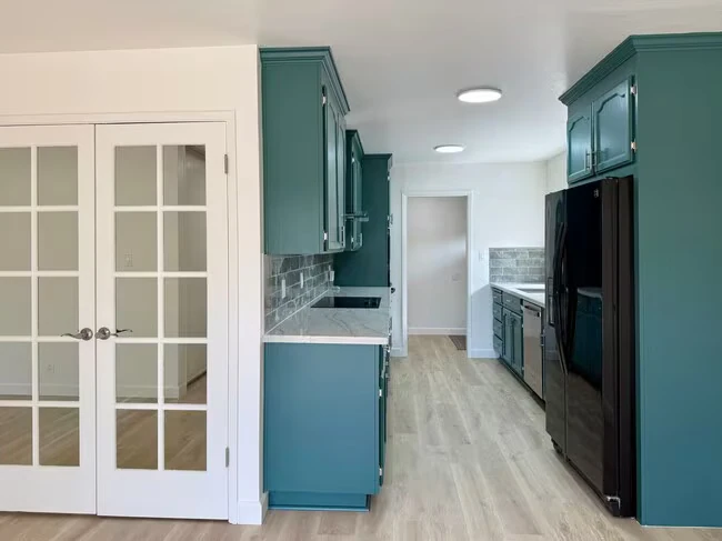 390 Howard Dr Santa Clara, CA 95051 photo 5
