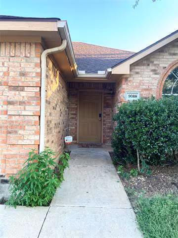 9088 Brushy Creek Trail Fort Worth, TX 76118 photo 2