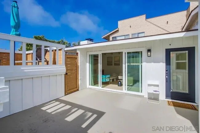 8457 Paseo Del Ocaso San Diego, CA 92037 photo 5