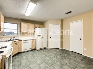 1820 Whispering Cove Trail Fort Worth, TX 76134 photo 2