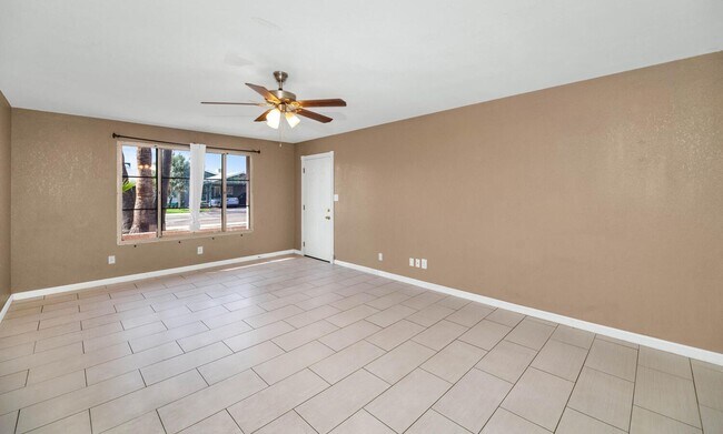 1128 East Broadmor Drive, Tempe, AZ 85282 photo 2
