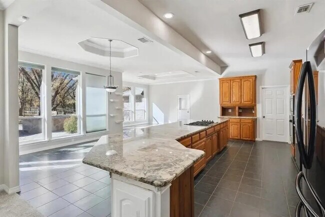 6116 Country Hills Ct Fort Worth, TX 76140 photo 4
