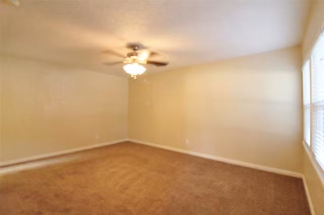 5441 Thomas Ln River Oaks, TX 76114 photo 3